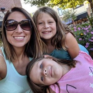 Meet your Posher, Natalie